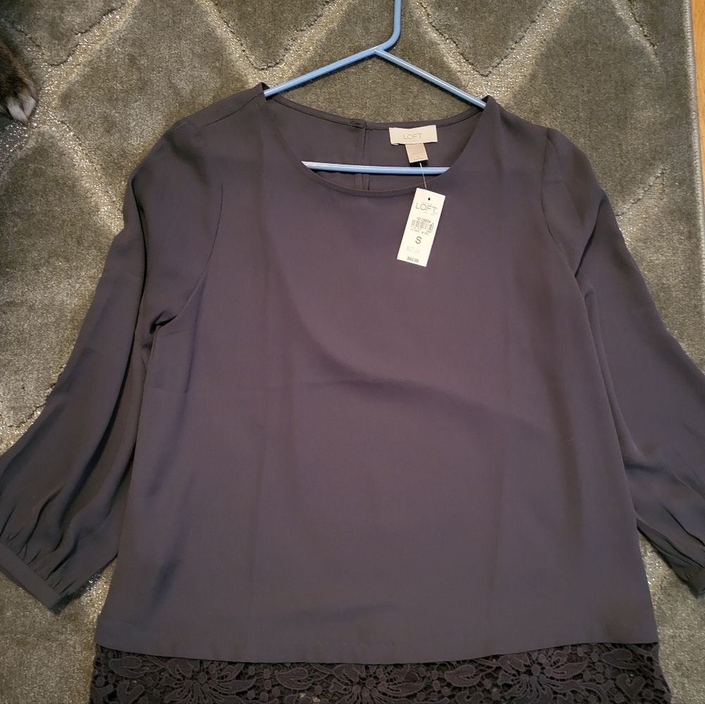 Womens Loft 3/4 sleeve grey top with lace detail size S